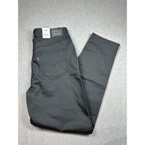 New Levi’s High-Waisted Mom Jeans Tapered‎ Leg Black 30x30 NWT Irregular